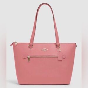 Coach Gallery Tote in Taffy Pink EUC